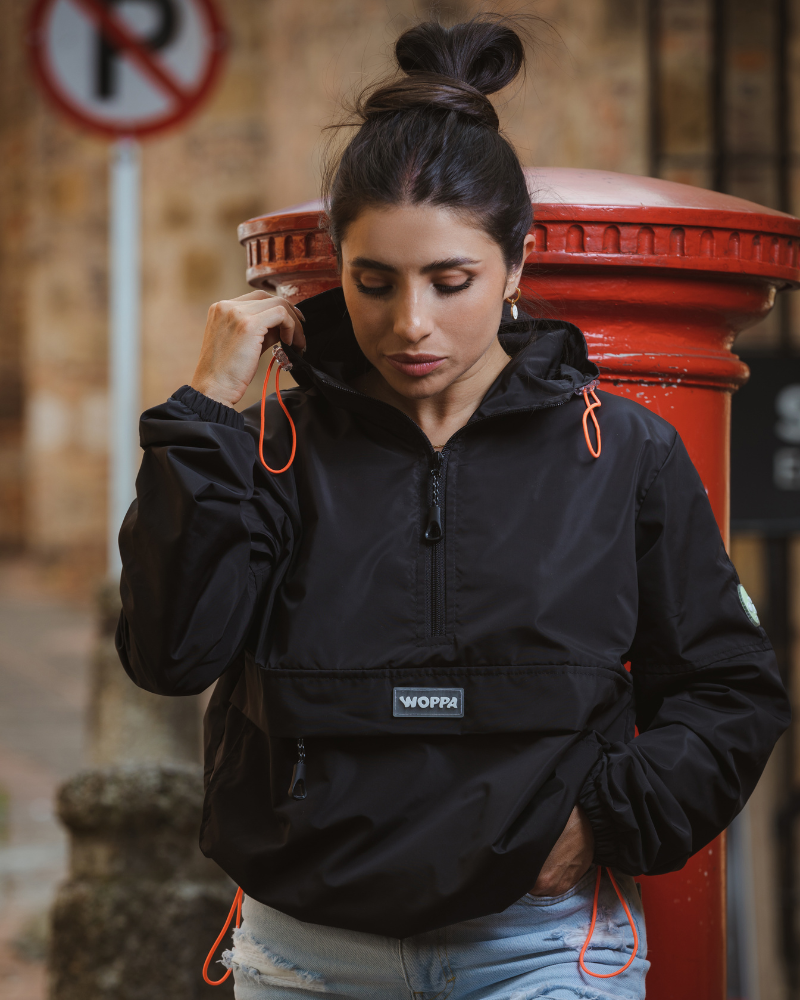 CHAQUETA TOTAL BLACK MUJER